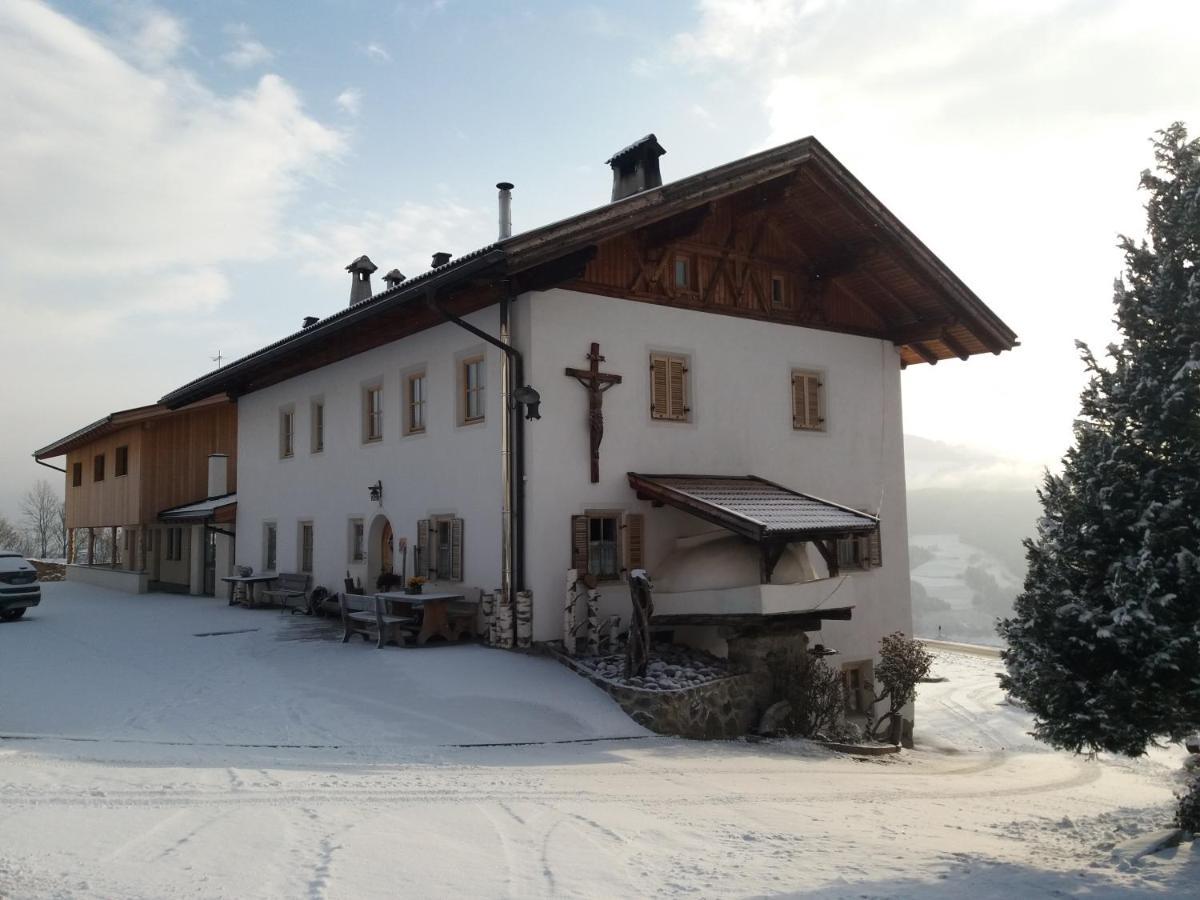 Schweiggerhof -Agriturismo- Farm Holidays Villandro Exteriér fotografie